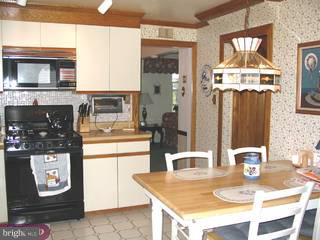 468 Maplewood Road Springfield, PA 19064 - Photo 3 of 6
