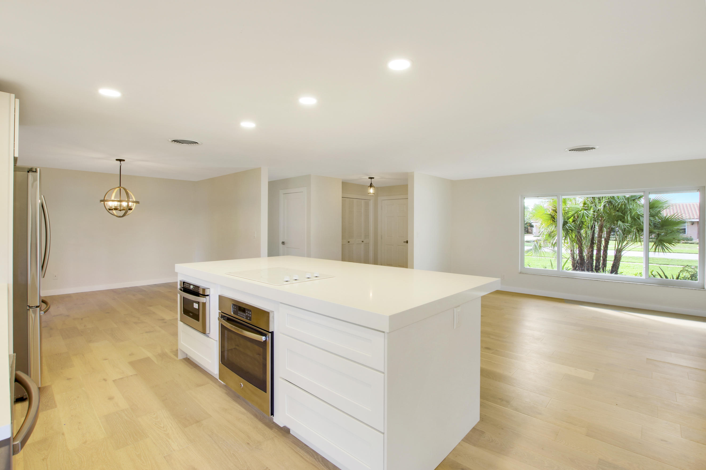 613 Shore Road North Palm Beach, FL 33408 - Photo 12 of 30 House2-23
