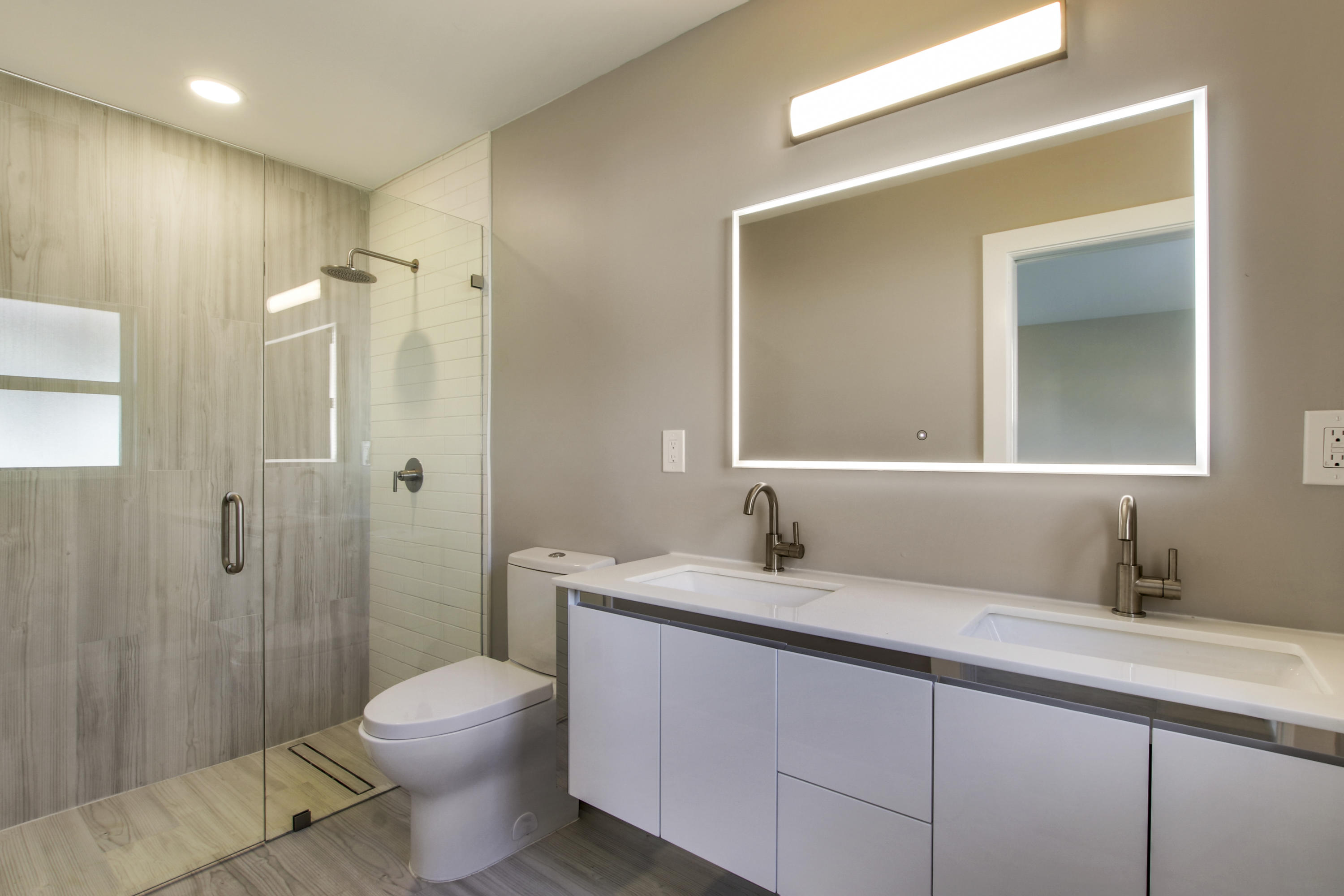 613 Shore Road North Palm Beach, FL 33408 - Photo 20 of 30 House2-13