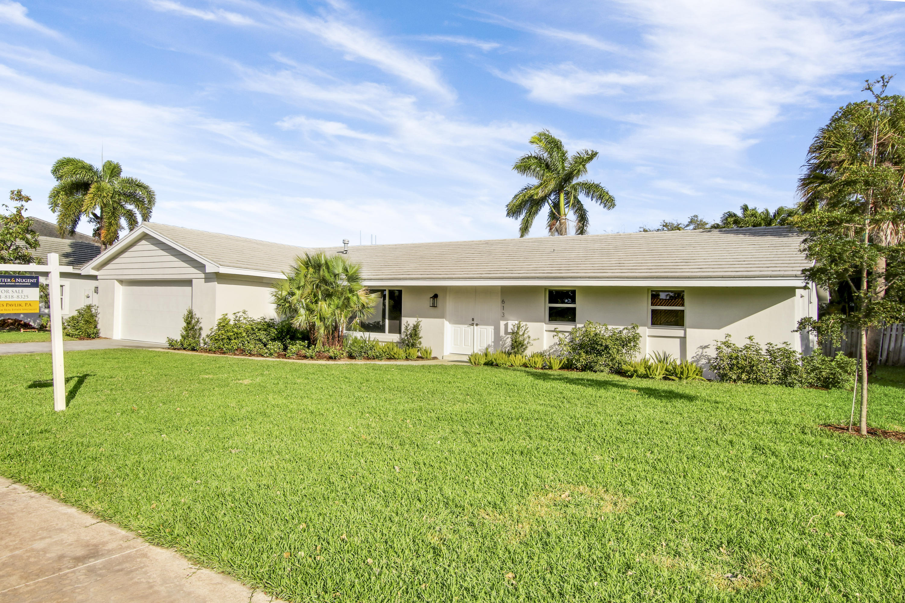 613 Shore Road North Palm Beach, FL 33408 - Photo 6 of 30 House2-2