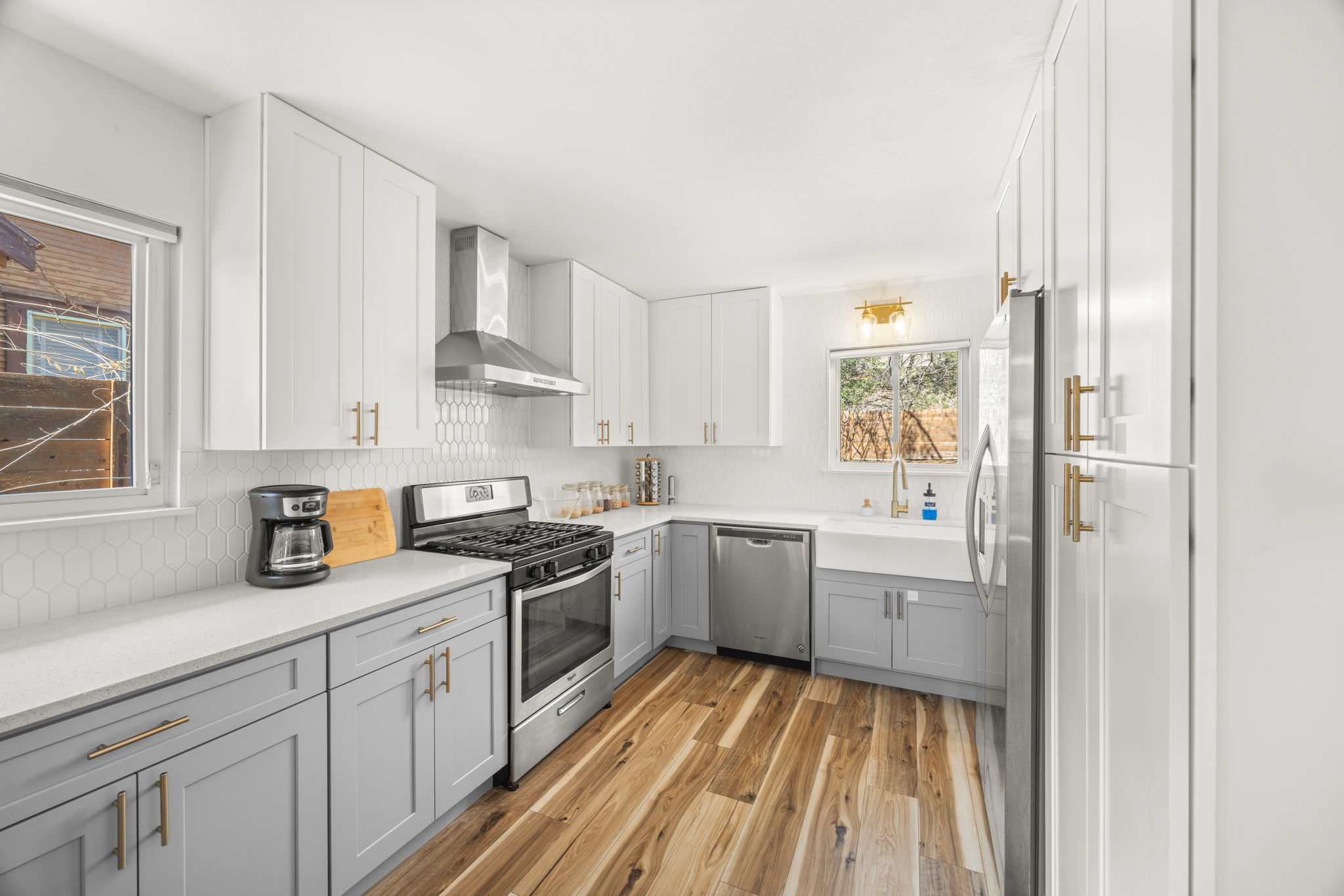 5002 Ledesma Road Austin, TX 78721 - Photo 11 of 32 a kitchen with cabinets appliances and a window