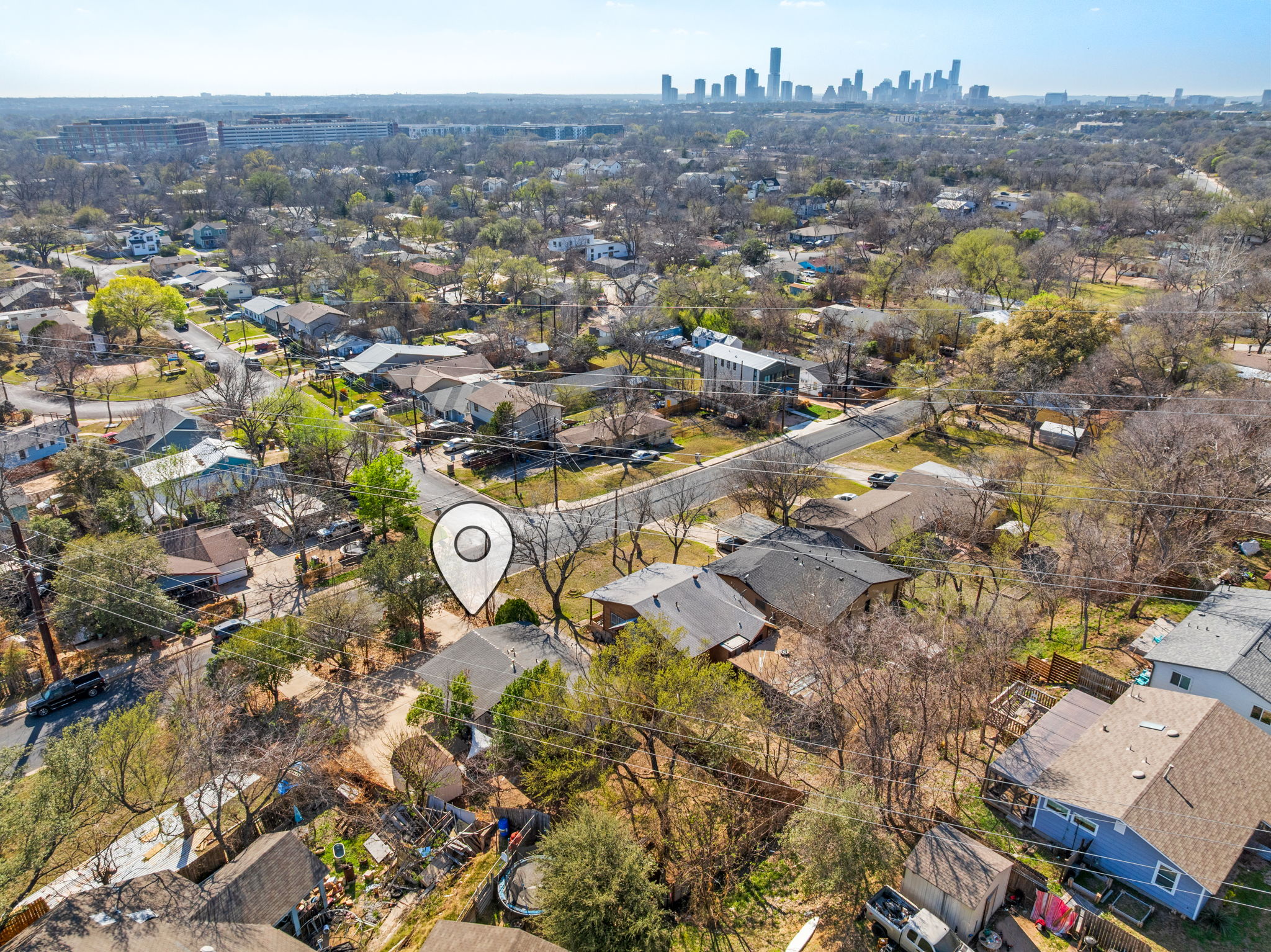 5002 Ledesma Road Austin, TX 78721 - Photo 31 of 32 an aerial view of residential house with parking space
