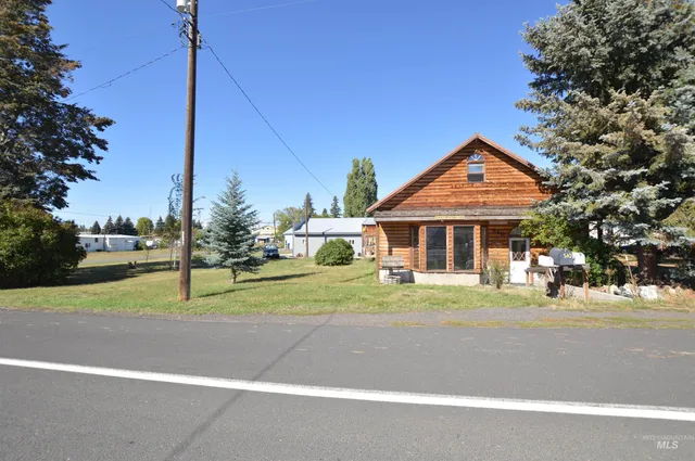 $340,000 | 510 East Main Street, Craigmont, ID 83523