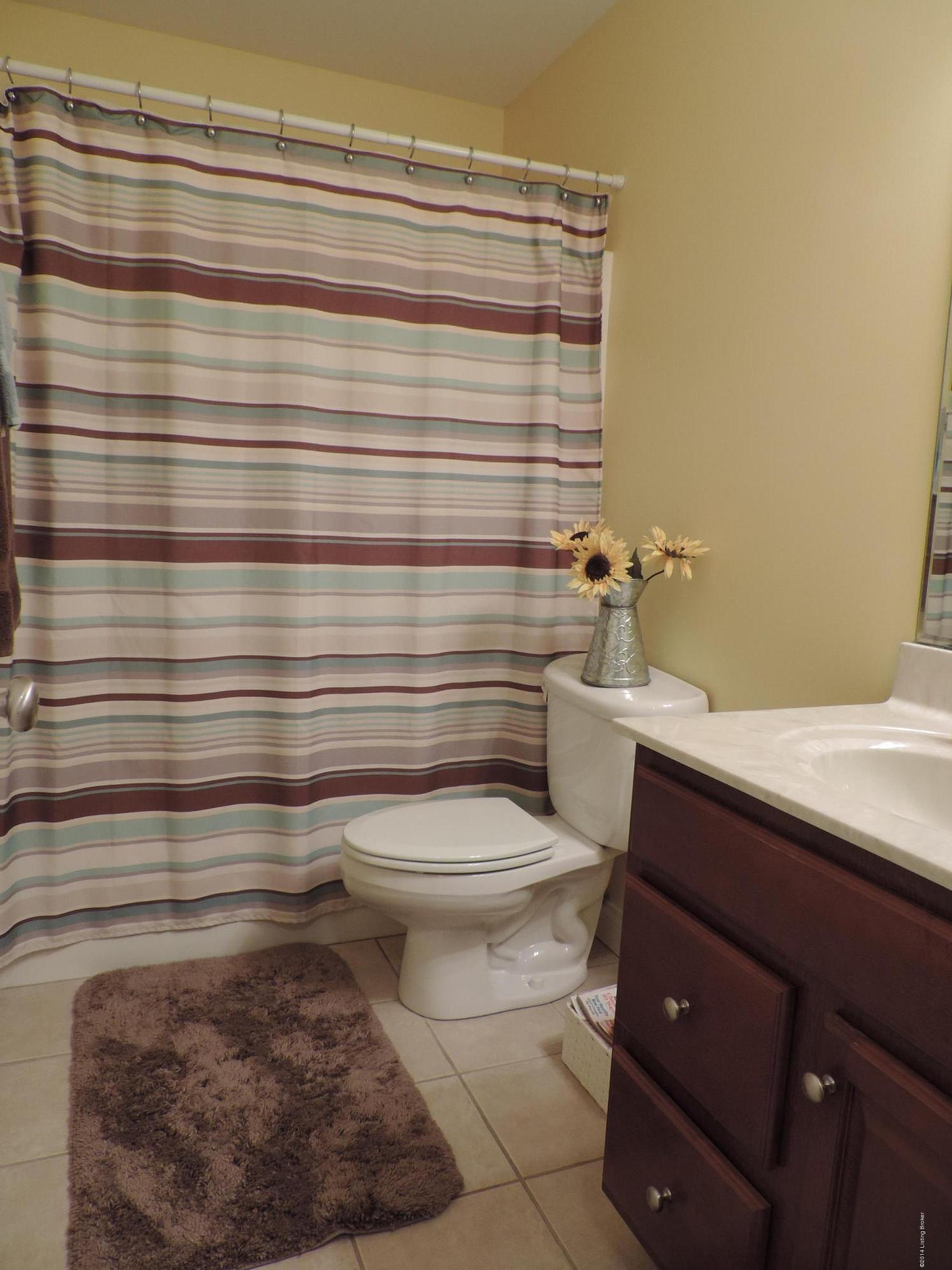 102 Jericho Ridge Court Smithfield, KY 40068 - Photo 16 of 27 The full bath.
