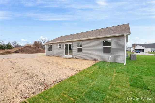 $429,900 | 300 Savannah Drive, Unit LT35, Walworth, WI 53184