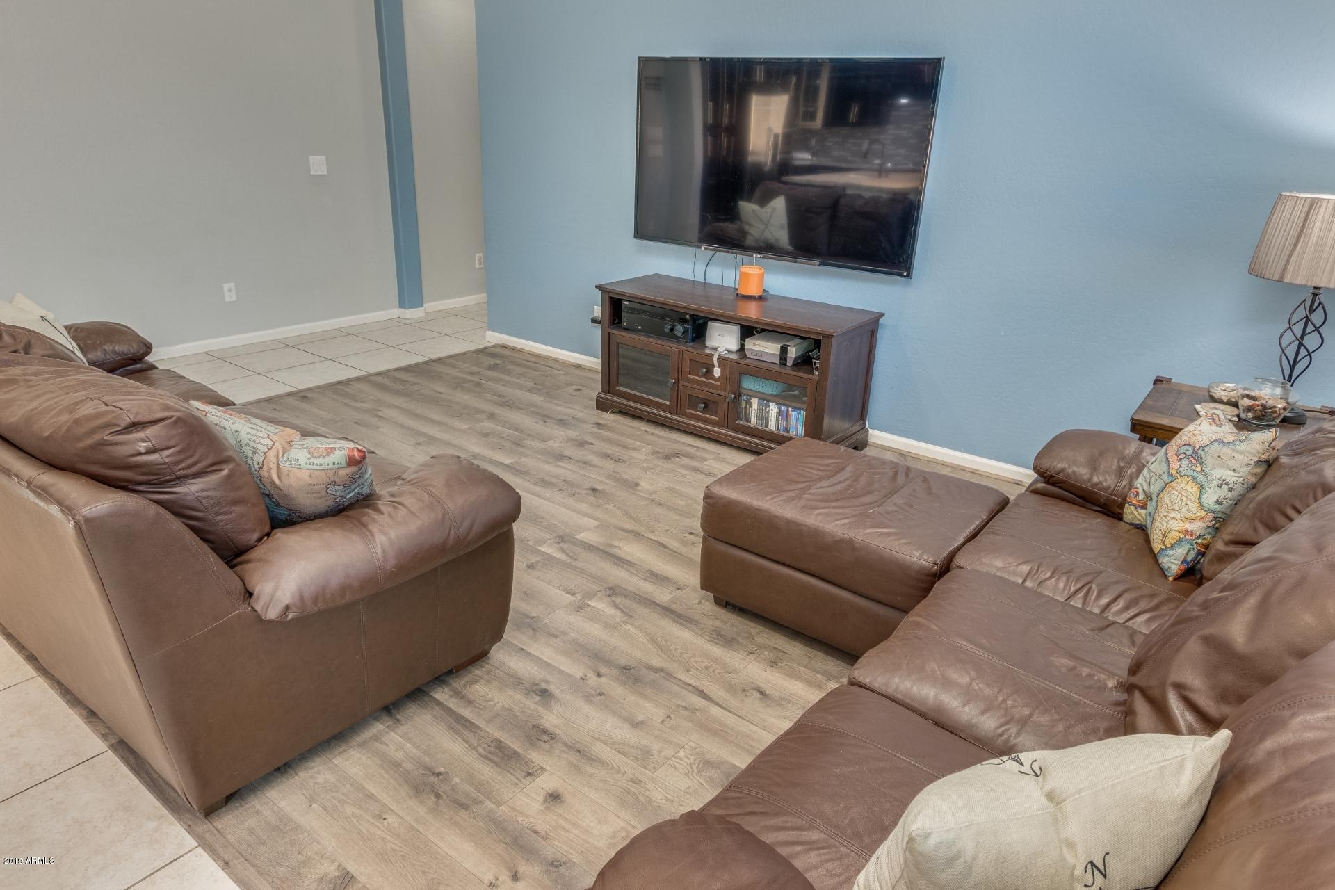 9004 West Ruth Avenue Peoria, AZ 85345 - Photo 5 of 33 0021-Ruth (20)