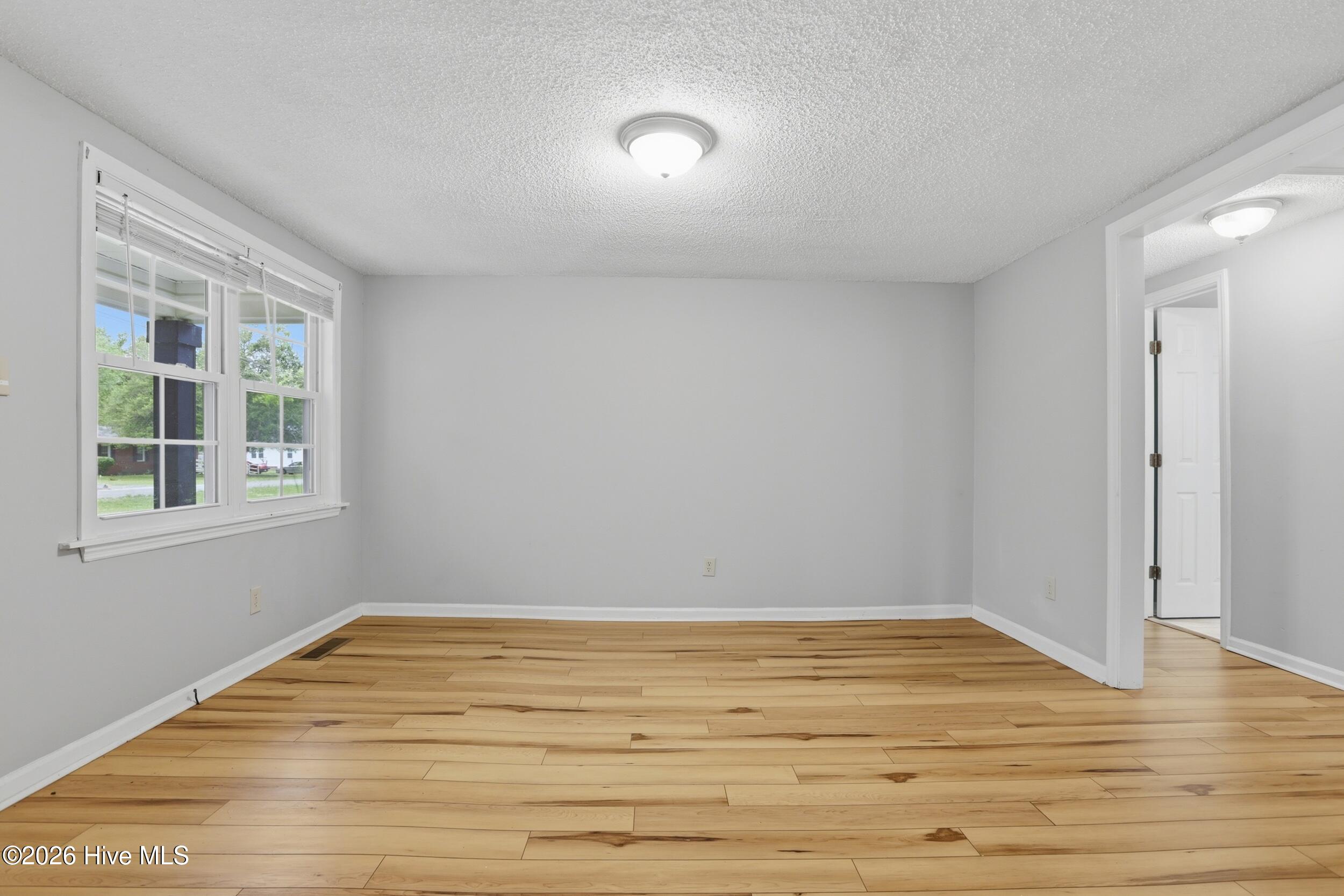 1633 Anderson Road Greenville, NC 27834 - Photo 7 of 24 8_892a5820