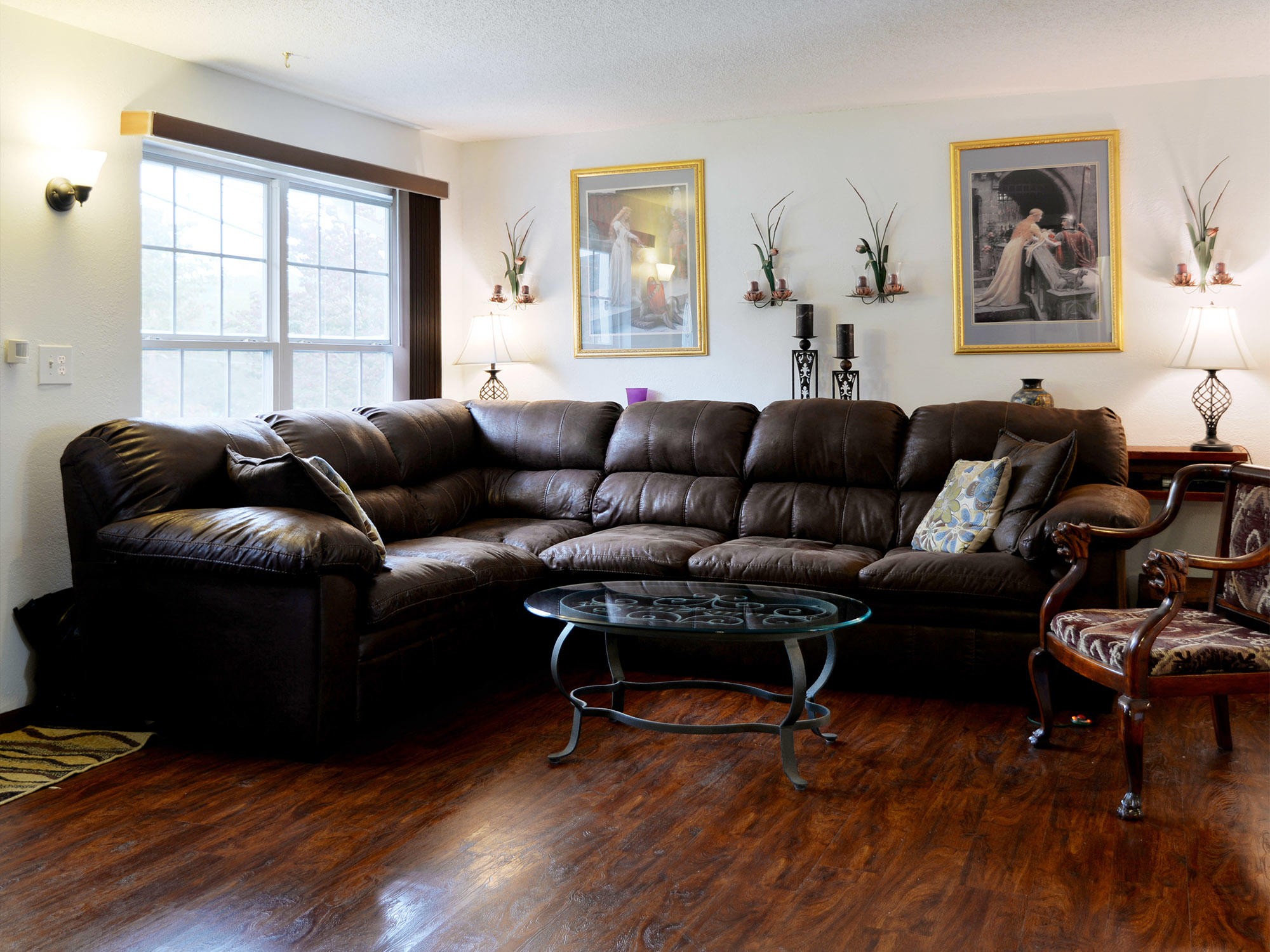 107 Salem Road Oak Ridge, TN 37830 - Photo 4 of 25 a living room with furniture and a window
