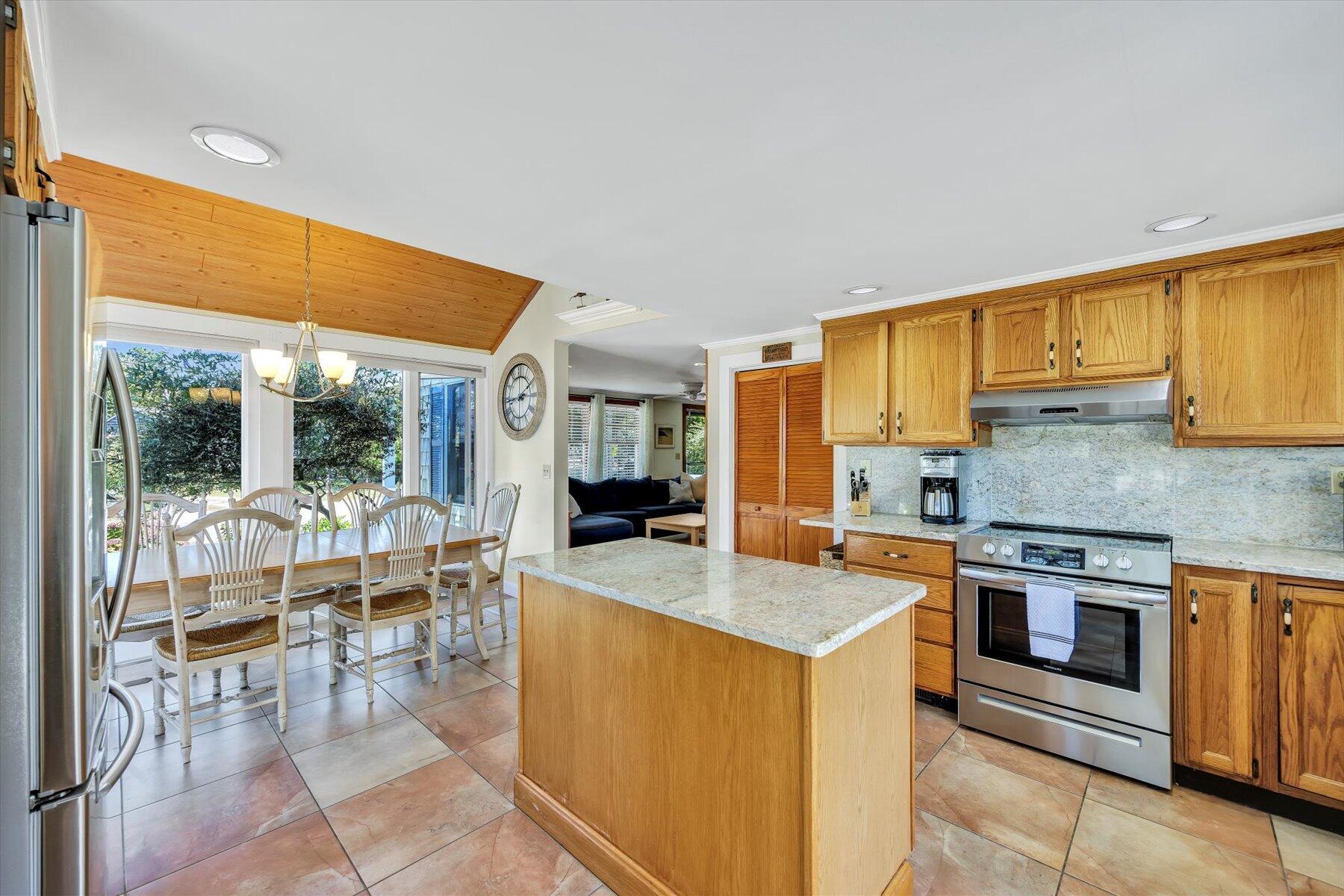 281 Old Wharf Road Dennis Port, MA 02639 - Photo 22 of 53 32-889A2531