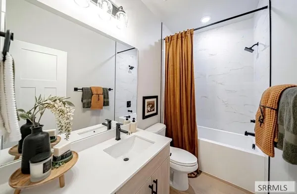 $444,990 | 6425 Ender Lane, Idaho Falls, ID 83401