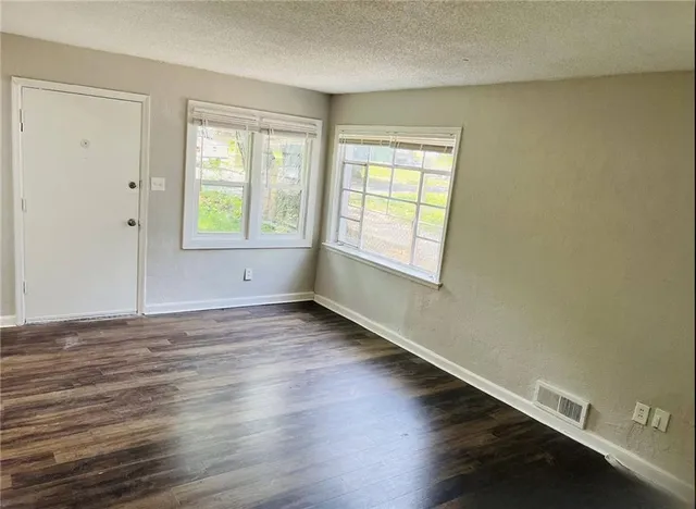 $109,500 | 6823 South Benton Avenue, Kansas City, MO 64132