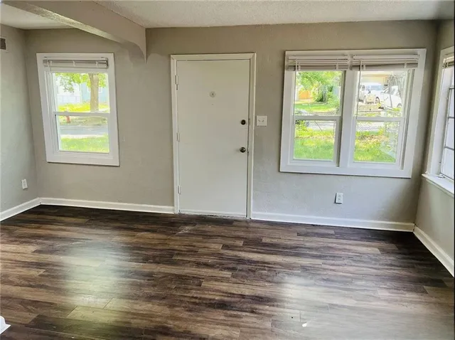 $109,500 | 6823 South Benton Avenue, Kansas City, MO 64132