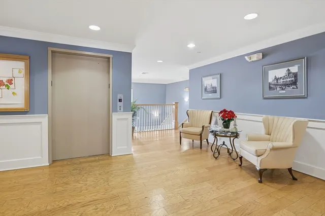 $339,900 | 1818 Main Street, Unit 204, Holden, MA 01522