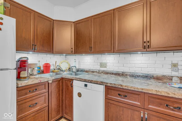 $235,000 | 239 Shelton Place, Whiteland, IN 46184