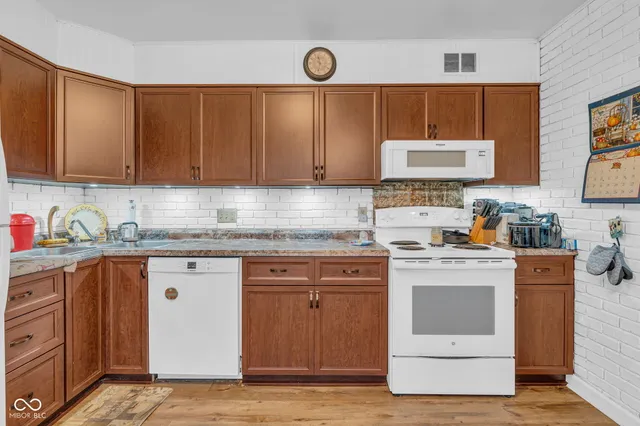 $235,000 | 239 Shelton Place, Whiteland, IN 46184