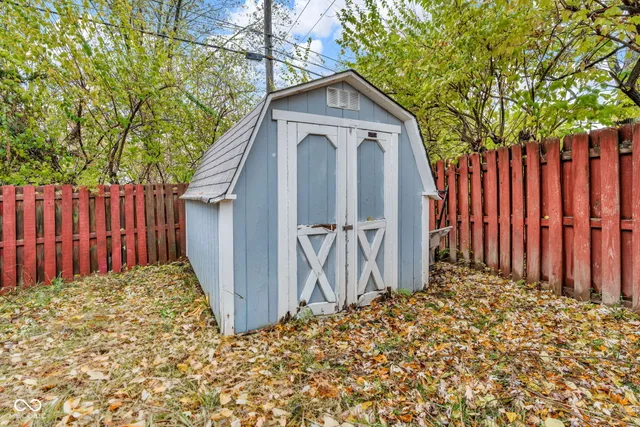 $235,000 | 239 Shelton Place, Whiteland, IN 46184