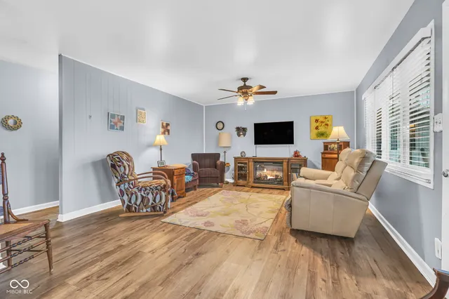 $235,000 | 239 Shelton Place, Whiteland, IN 46184