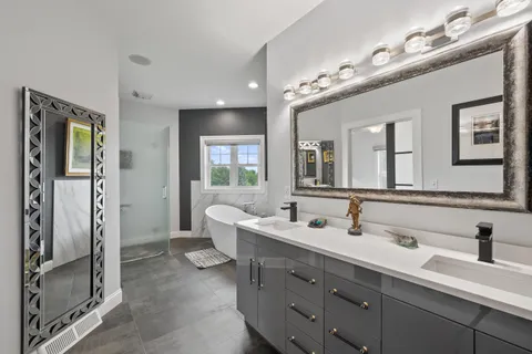 $1,599,000 | W1940 County Road D, Spring Prairie, WI 53105