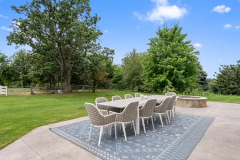 $1,599,000 | W1940 County Road D, Spring Prairie, WI 53105