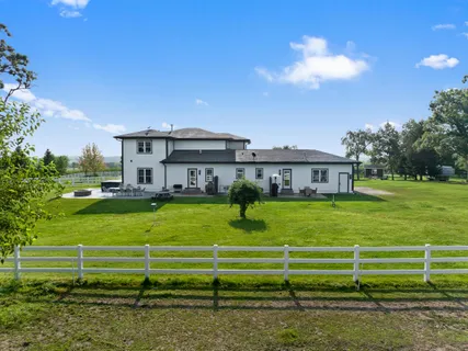 $1,599,000 | W1940 County Road D, Spring Prairie, WI 53105