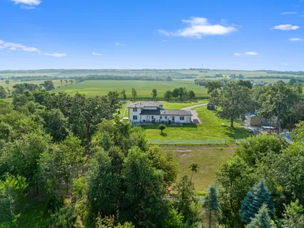 $1,599,000 | W1940 County Road D, Spring Prairie, WI 53105
