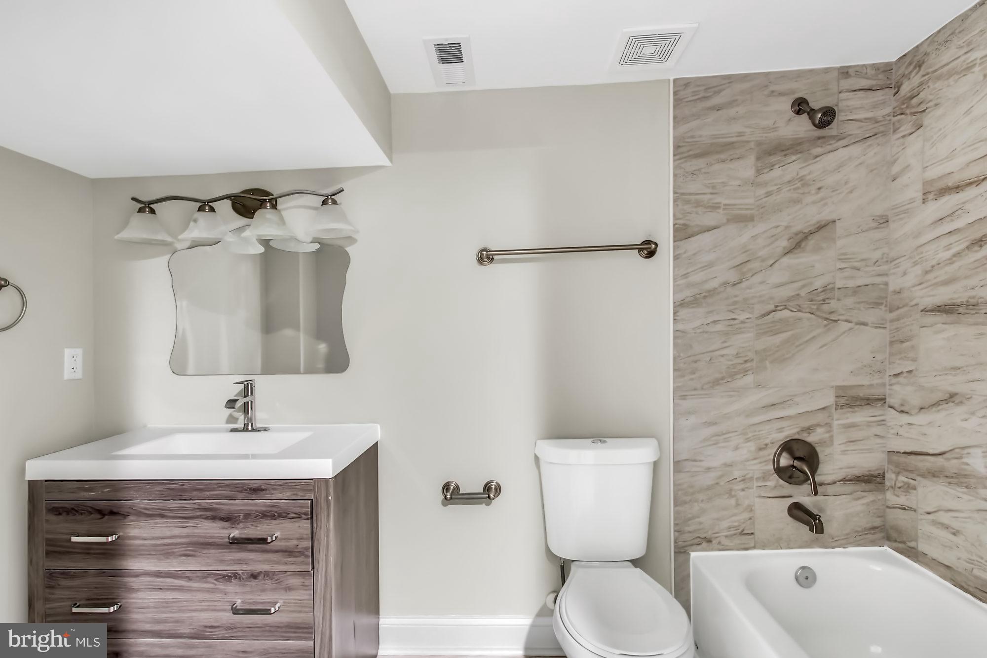 615 Meadow Road Baltimore, MD 21206 - Photo 21 of 27 Bathroom