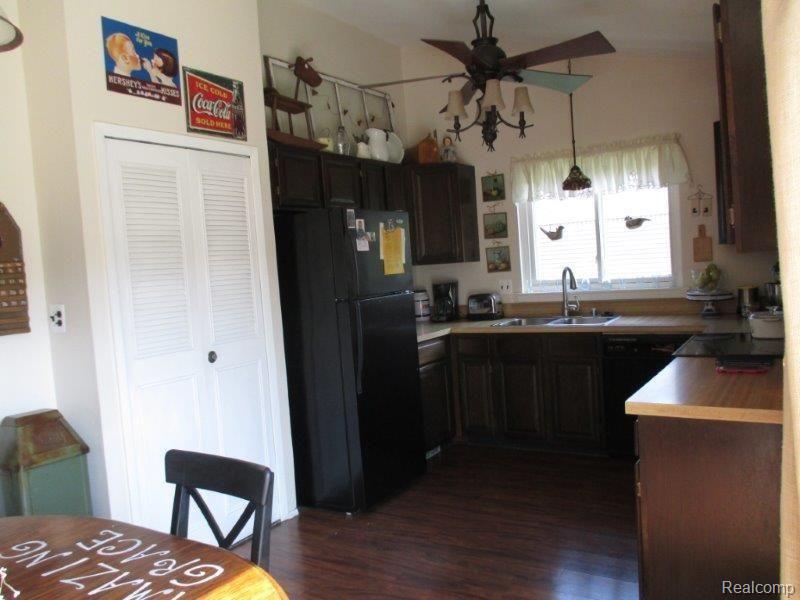 22102 Hall Road Trenton, MI 48183 - Photo 11 of 28 Hall 011.jpg