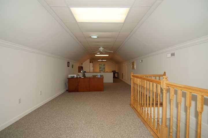 3220 Fordham Road Southwest Roanoke, VA 24014 - Photo 24 of 33 a view of a livingroom with a flesh screen tv