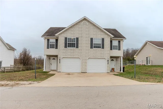 $187,000 | 16860 Huntington Lane, Unit A, St. Robert, MO 65584