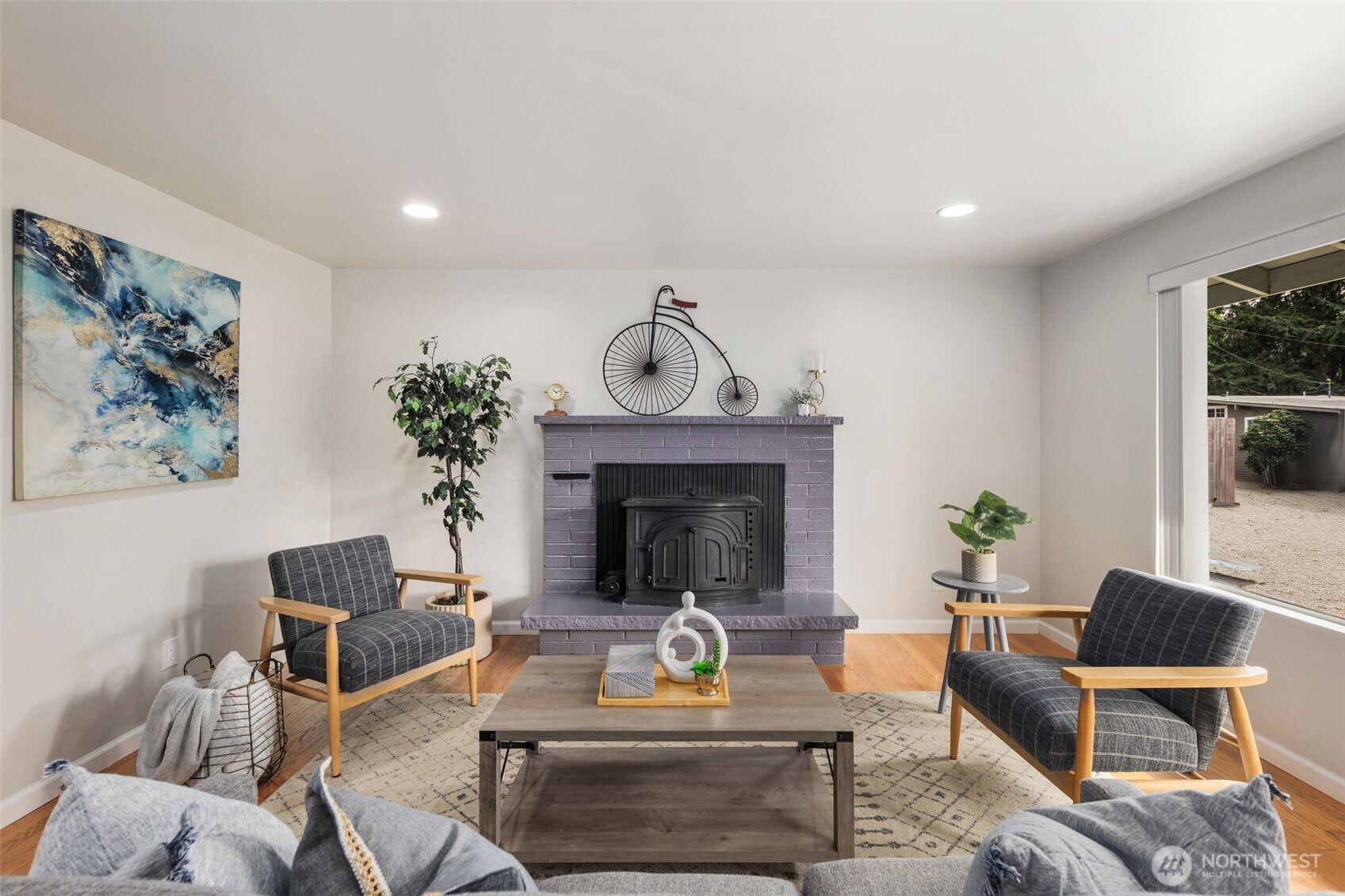 3324 Northeast 17th Place Renton, WA 98056 - Photo 6 of 28