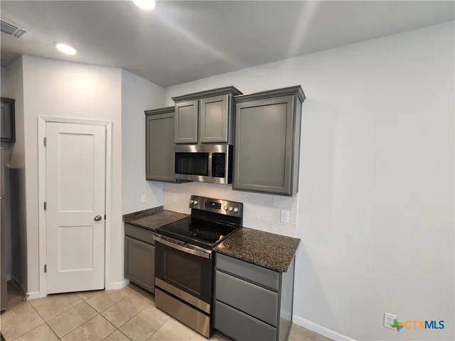 $1,695 | 625 Gingham Trail, Troy, TX 76579