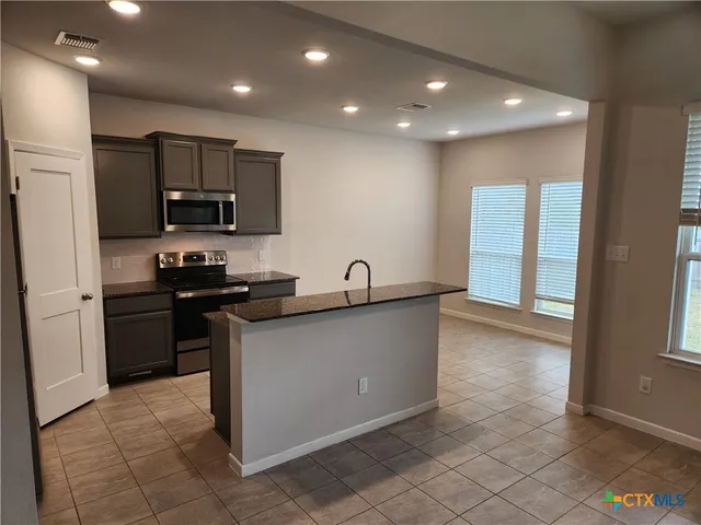 $1,695 | 625 Gingham Trail, Troy, TX 76579