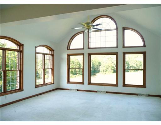 386 Cowpath Road Aliquippa, PA 15001 - Photo 10 of 18 Den/Family/Great Room.