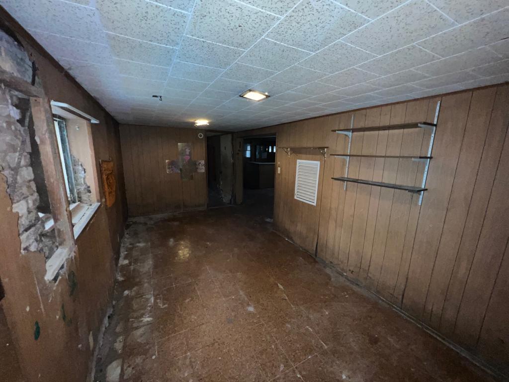 7348 South Sangamon Street Chicago, IL 60621 - Photo 21 of 29 a view of entryway