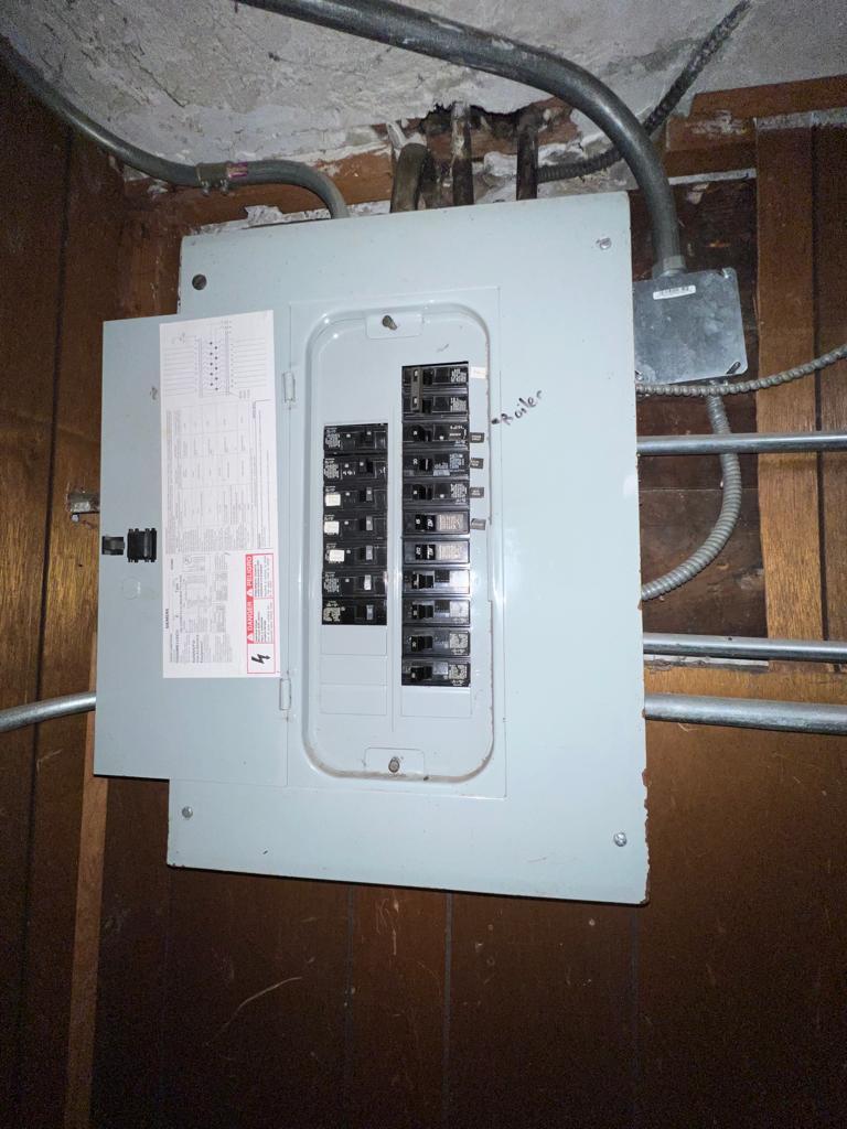 7348 South Sangamon Street Chicago, IL 60621 - Photo 24 of 29 a view of water heater room