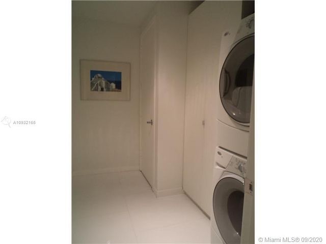 $530,000 | 1100 Biscayne Boulevard, Unit 1904, Miami, FL 33132