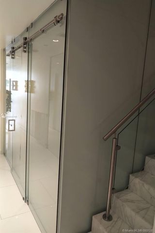 $530,000 | 1100 Biscayne Boulevard, Unit 1904, Miami, FL 33132