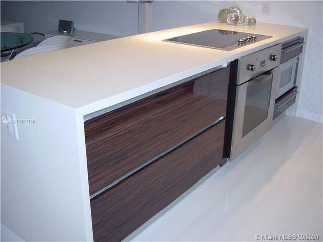 $530,000 | 1100 Biscayne Boulevard, Unit 1904, Miami, FL 33132