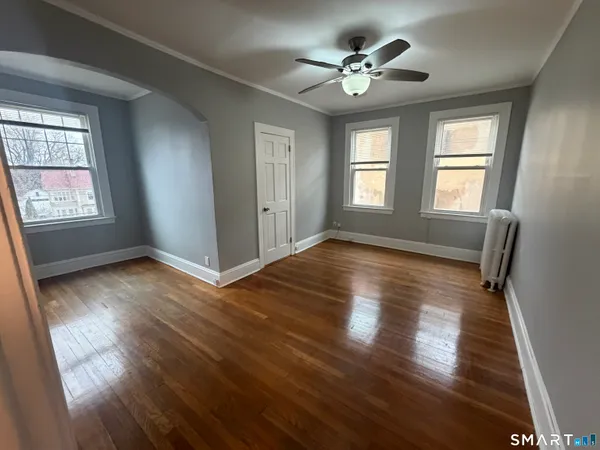 $2,000 | 800 Farmington Avenue, Unit 5, West Hartford, CT 06119