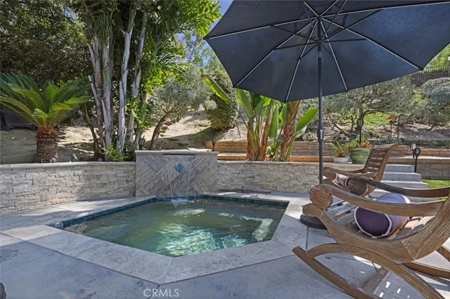 $2,090,000 | 25652 Nottingham, Laguna Hills, CA 92656