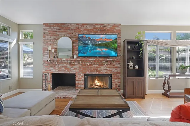 $2,090,000 | 25652 Nottingham, Laguna Hills, CA 92656