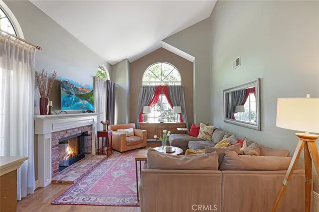 $2,090,000 | 25652 Nottingham, Laguna Hills, CA 92656