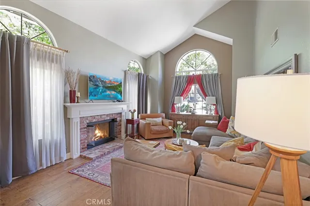 $2,090,000 | 25652 Nottingham, Laguna Hills, CA 92656