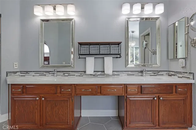 $2,090,000 | 25652 Nottingham, Laguna Hills, CA 92656