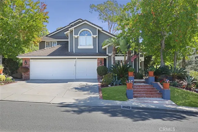 $2,090,000 | 25652 Nottingham, Laguna Hills, CA 92656