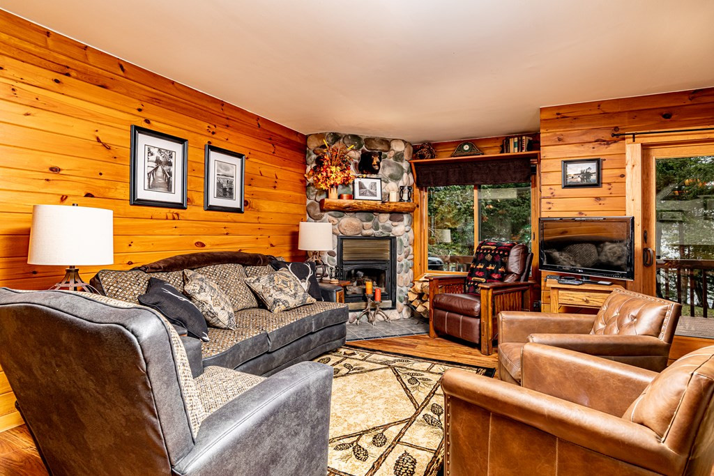 85 Rocky Point Circle Inlet, NY 13360 - Photo 3 of 41 Gallery Image 3