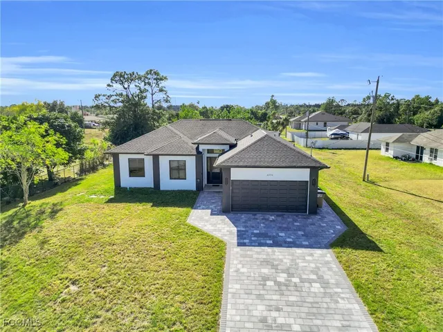 $349,990 | 2250 10th Terrace, Lehigh Acres, FL 33936