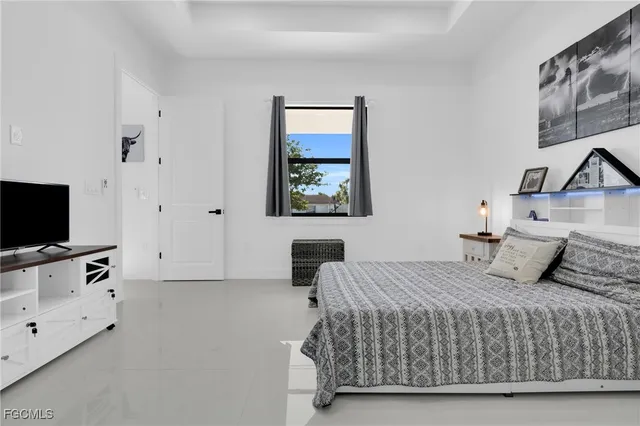 $349,990 | 2250 10th Terrace, Lehigh Acres, FL 33936