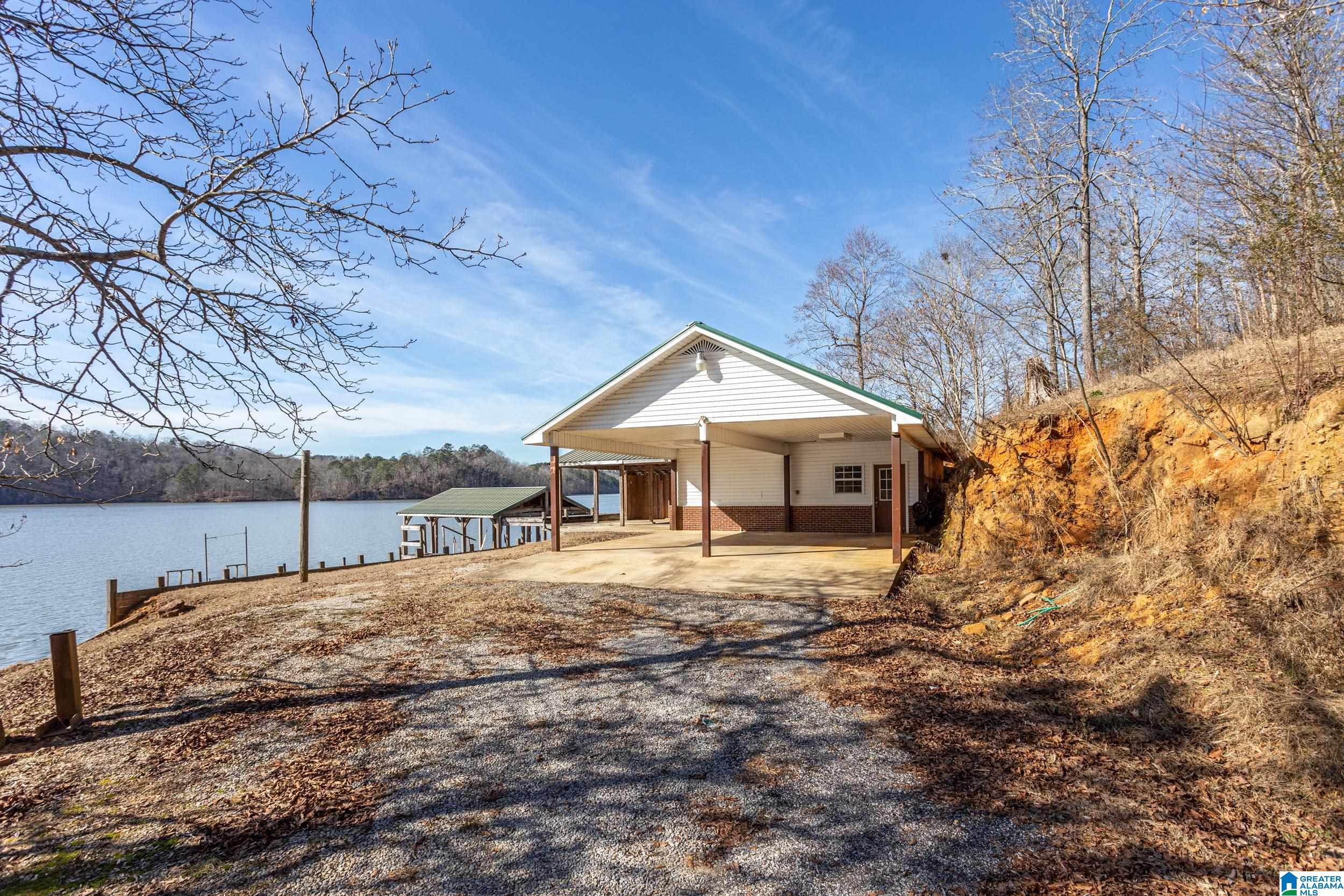1899 Mohawk Cliff Road Ohatchee, AL 36271 - Photo 3 of 34