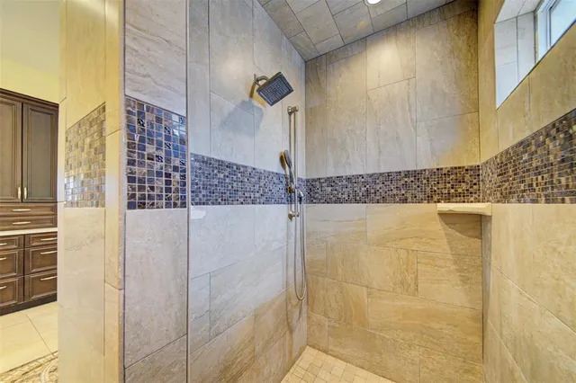 $765,900 | 7333 Royal Oak Drive, Spring Hill, FL 34607